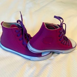 Converse - Youth Size 2